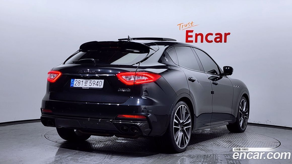 Maserati Levante 3.8 Trofeo (12.2020)