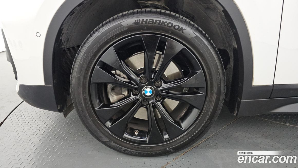 BMW X1 (F48) xDrive 20i Advantage (04.2020)