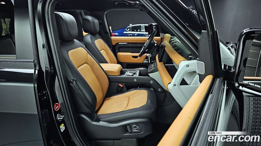Land Rover Defender (L663) 130 D300 X-Dynamic HSE (08.2023)