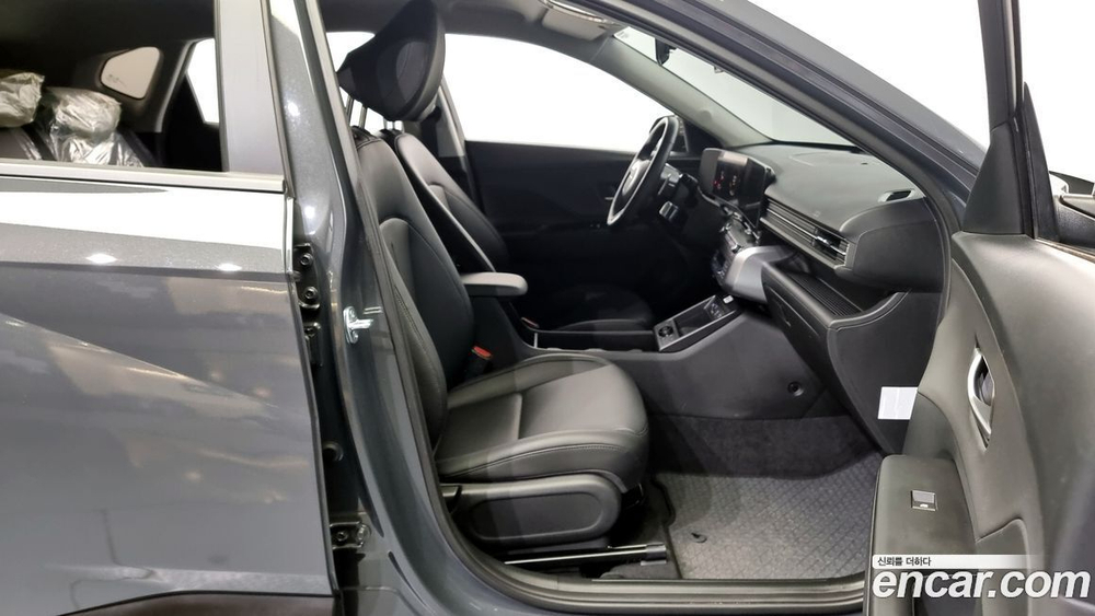 Hyundai KONA (SX2) Бензин 1.6 Turbo 4WD (04.2023)