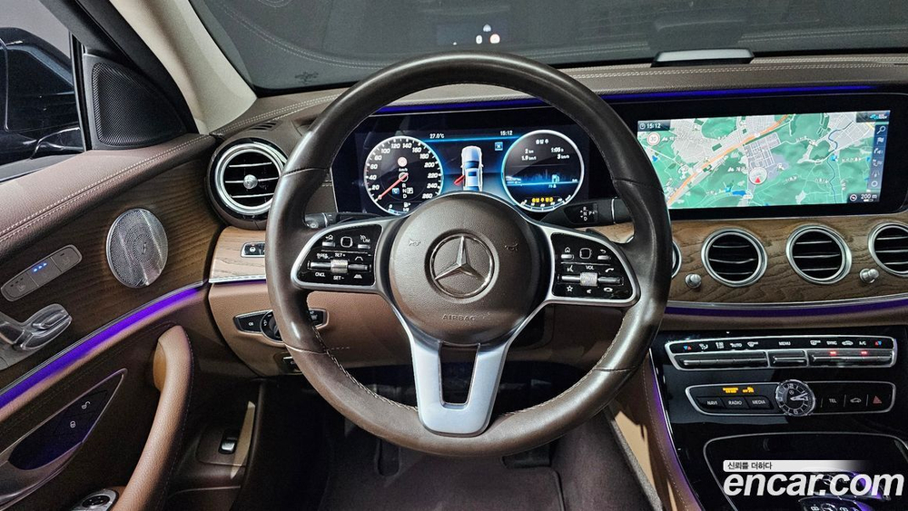 Mercedes-Benz E-Class W213 E300 4MATIC Exclusive (05.2020)