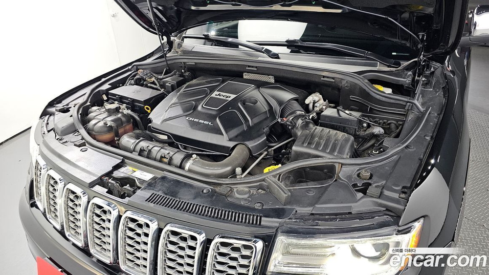 Jeep Grand Cherokee 3.0 Дизель 오버랜드서밋 (12.2019)