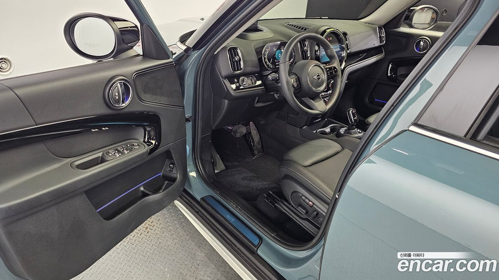 Mini Cooper Countryman Classic (09.2023)
