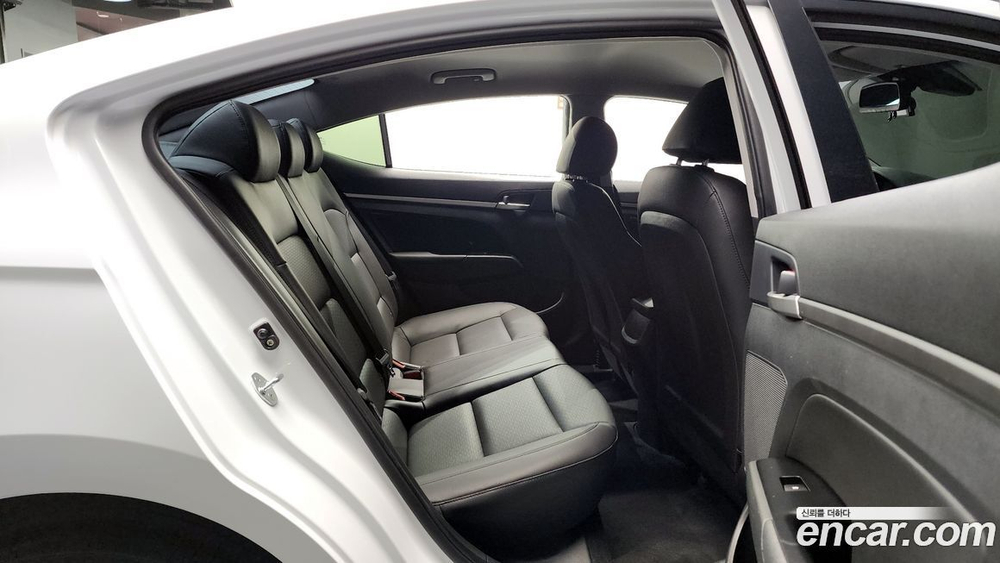 Hyundai The New Avante AD 1.6 (01.2020)