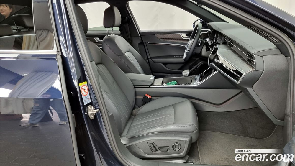 Audi A6 (C8) 45 TFSI Quattro Premium (05.2022)