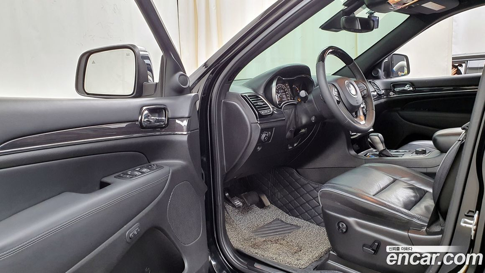 Jeep Grand Cherokee 3.6 Overland (08.2019)