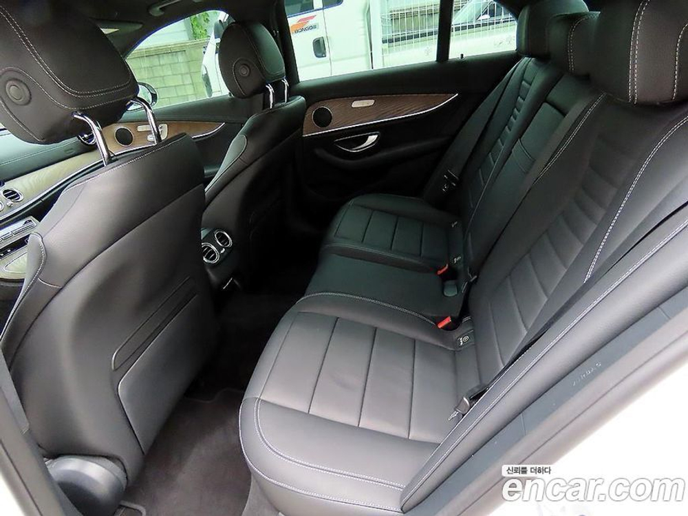 Mercedes-Benz E-Class W213 E250 Exclusive (08.2021)