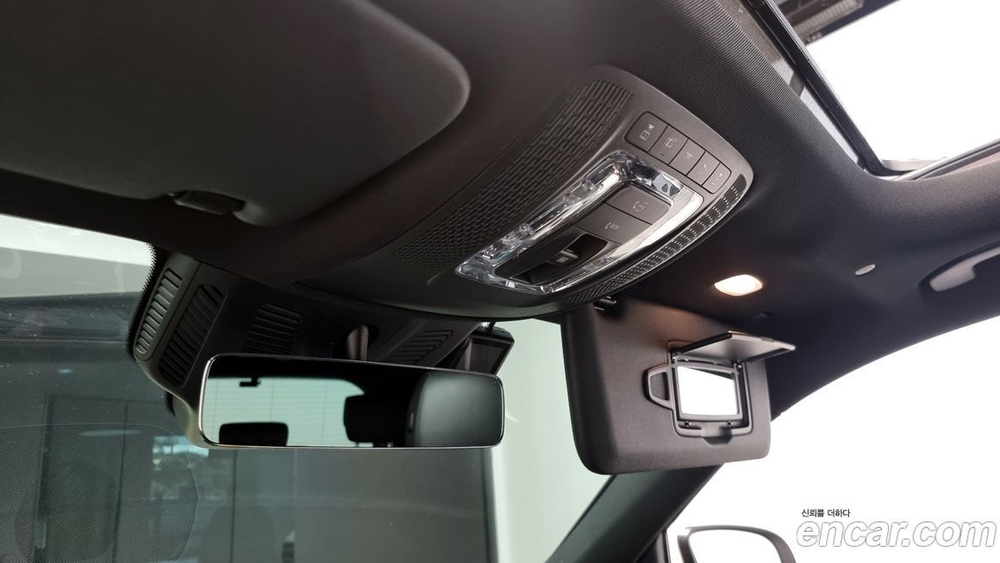 Mercedes-Benz GLB-Class X247 GLB200 d (11.2022)