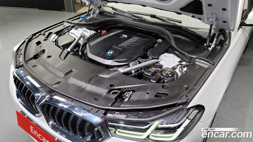 BMW 6 Series GT (G32) 630i xDrive Luxury (08.2022)
