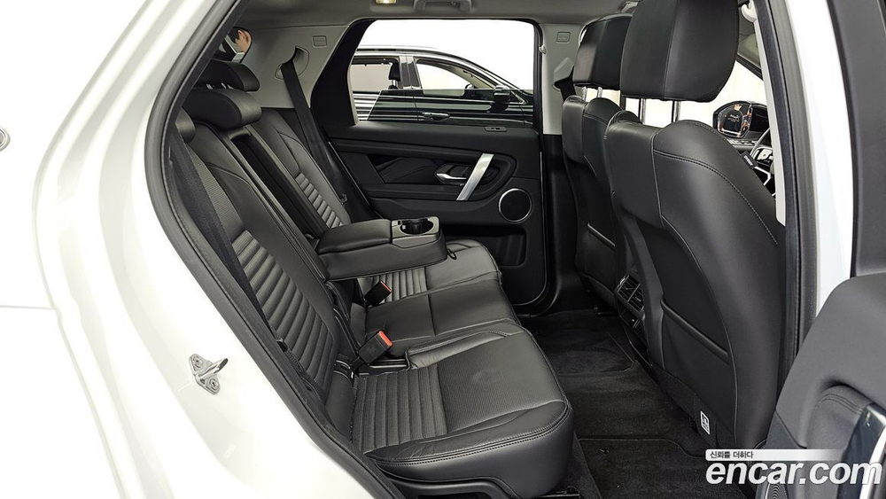 Land Rover Discovery Sports 2 Generation D200 S (10.2021)