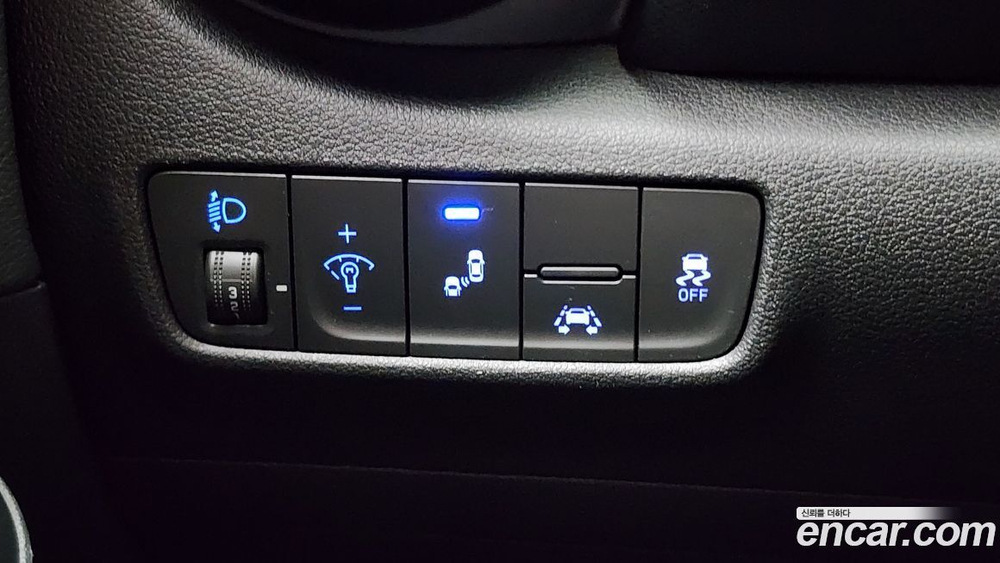 Hyundai KONA Дизель 1.6 2WD (10.2019)