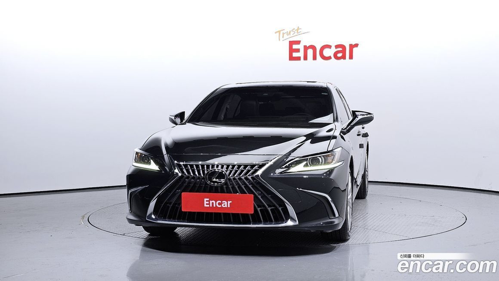 Lexus ES300h 7 Generation Luxury Plus (09.2022)