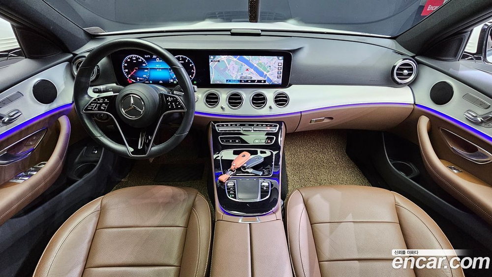 Mercedes-Benz E-Class W213 E250 Avangarde (08.2021)