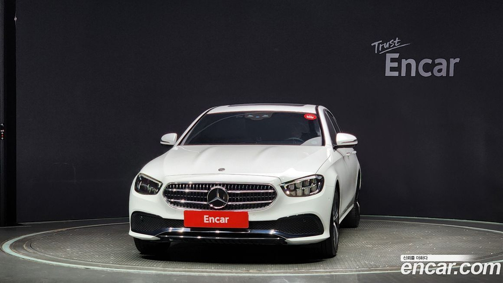 Mercedes-Benz E-Class W213 E250 Avangarde (04.2021)