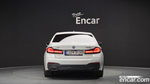 BMW 5 Series (G30) 523d xDrive M Sports (11.2022)