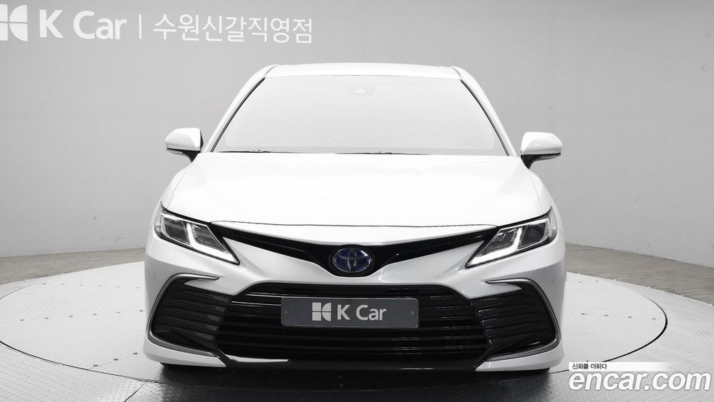 Toyota Camry (XV70) 2.5 LE Hybrid (08.2021)