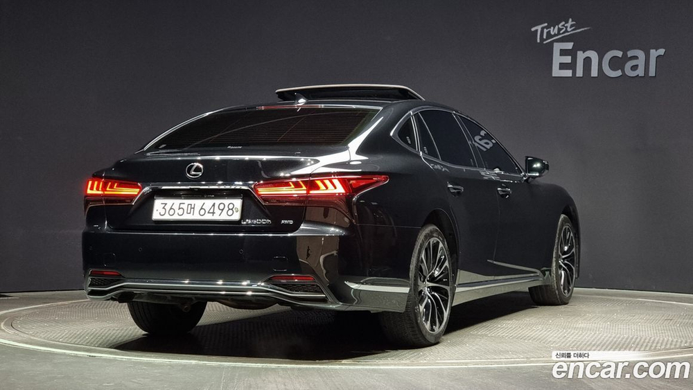 Lexus LS500h 5 Generation 3.5 Luxury AWD (02.2023)