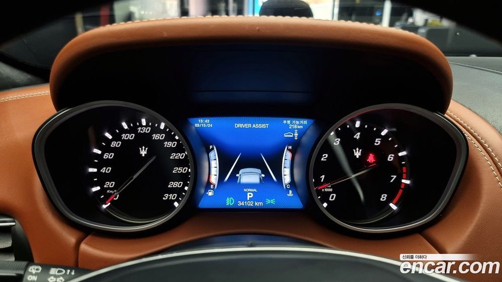 Maserati Levante 3.0 AWD GranLusso (10.2019)