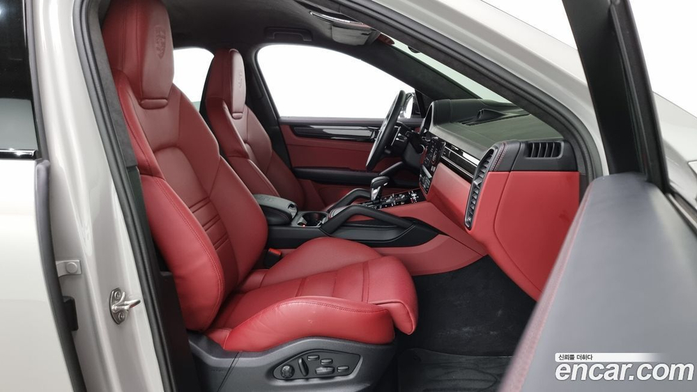 Porsche Cayenne (PO536) 4.0 Turbo GT Coupe (03.2022)