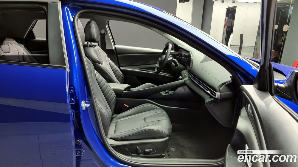 Hyundai Avante Hybrid (CN7) Inspiration (05.2022)