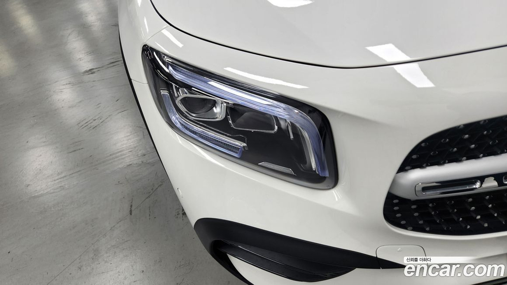Mercedes-Benz GLB-Class X247 GLB250 4MATIC (10.2023)