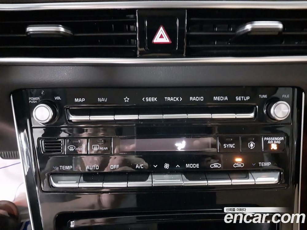 Kia K7 (Cadenza) Premier 2.5 GDI X Editions (06.2020)