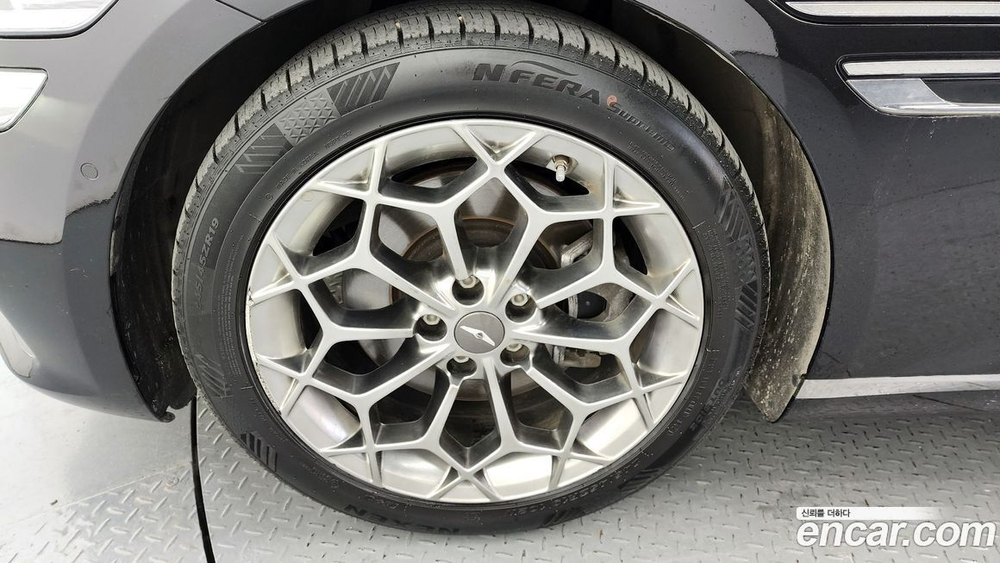 Genesis G80 (RG3) Бензин 2.5 Turbo AWD (05.2020)