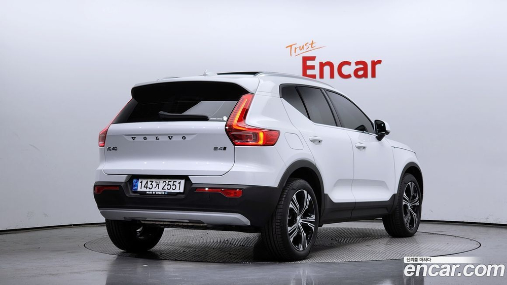 Volvo XC40 B4 Inscription (11.2021)