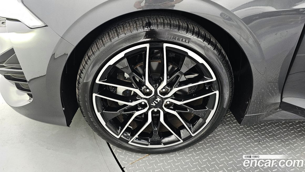 Kia K5 (Optima) 3 Generation 1.6 Turbo (04.2020)