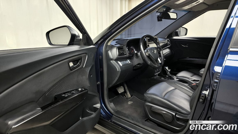 KG Mobility (Ssangyong) Very New Tivoli Дизель 1.6 2WD (03.2020)