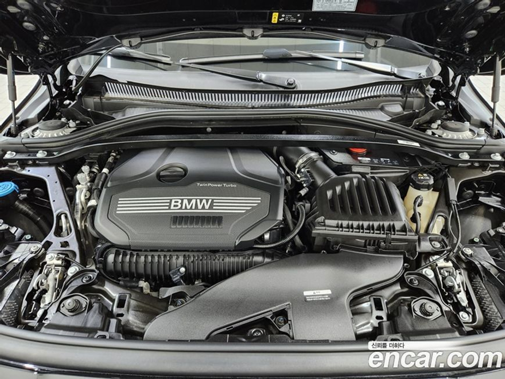 BMW 2 Series Gran Coupe (F44) 220i M Sports (04.2023)