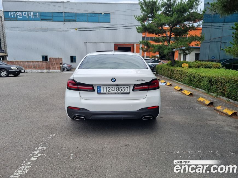 BMW 5 Series (G30) 530e M Sports (06.2021)