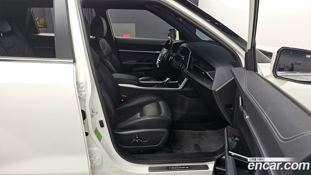 KG Mobility (Ssangyong) Torres Бензин 1.5 2WD (03.2023)