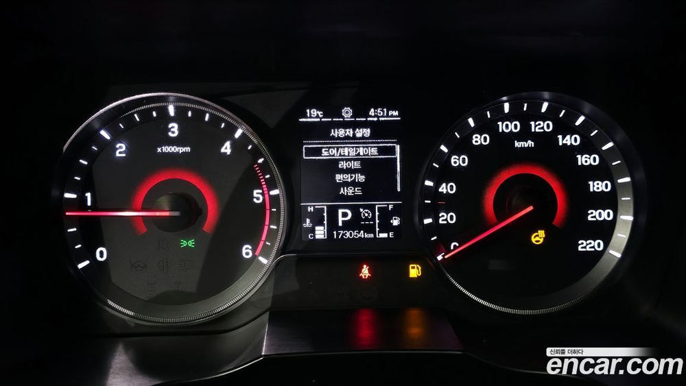 KG Mobility (Ssangyong) Very New Tivoli Дизель 1.6 2WD (08.2019)