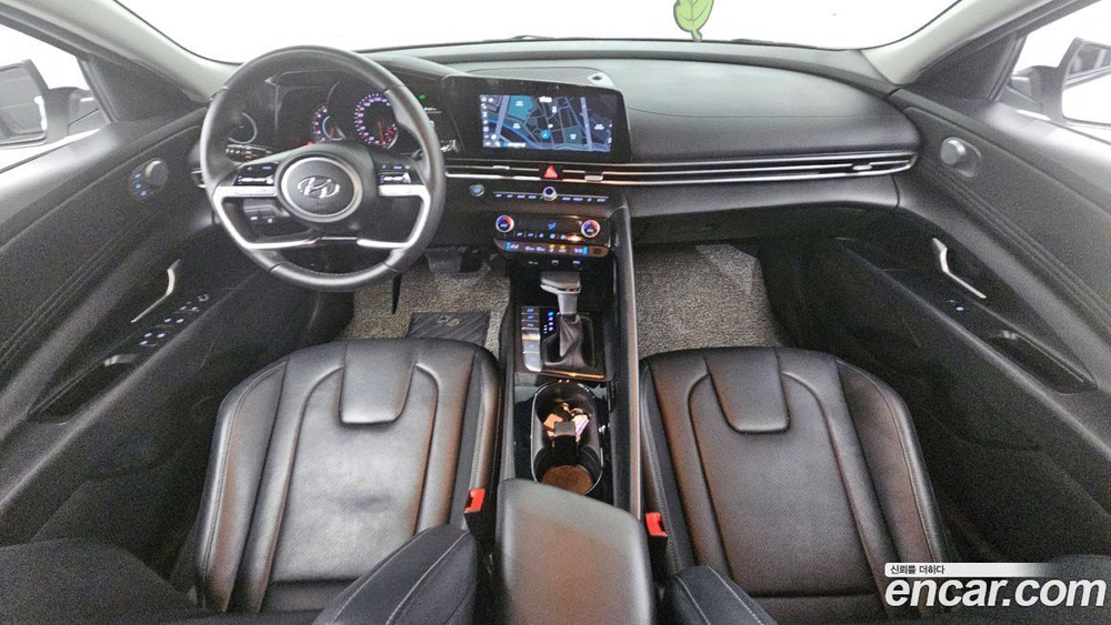Hyundai Avante (CN7) 1.6 (03.2021)