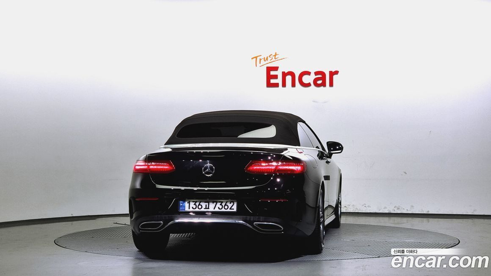Mercedes-Benz E-Class W213 E220d Cabriolet (12.2019)