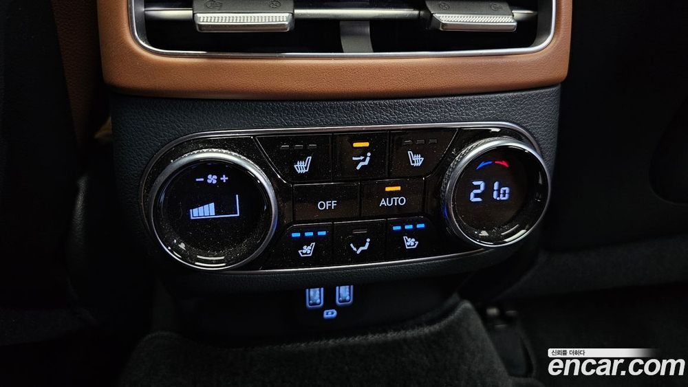 Genesis GV70 2.5T Бензин AWD (04.2021)