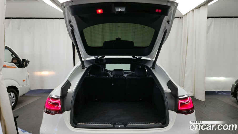 Mercedes-Benz GLC-Class X253 GLC300 4MATIC Coupe (02.2020)
