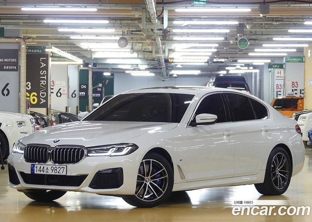 BMW 5 Series (G30) 523d M Sports (11.2022)