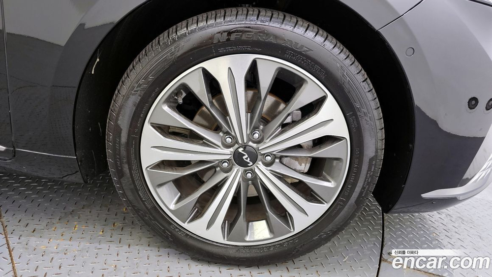 Kia K8 Hybrid Noblesse (03.2023)