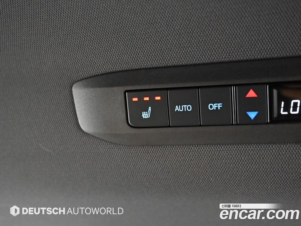Toyota Sienna 4 Generation 2.5 Hybrid AWD (06.2021)