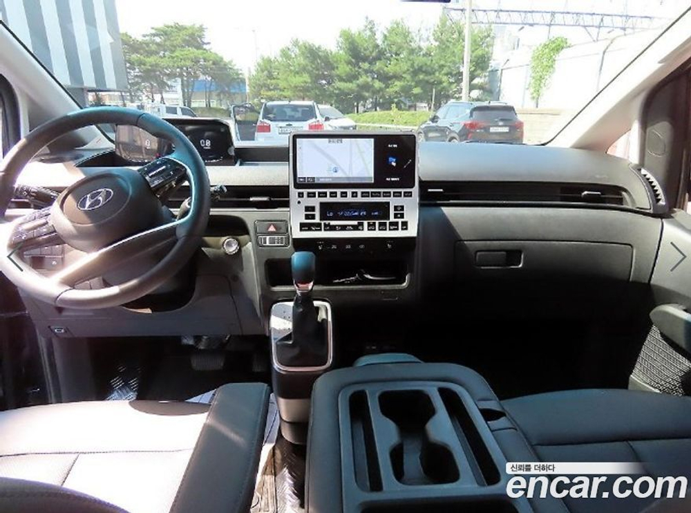 Hyundai Staria Tourer 9-и местный (10.2023)