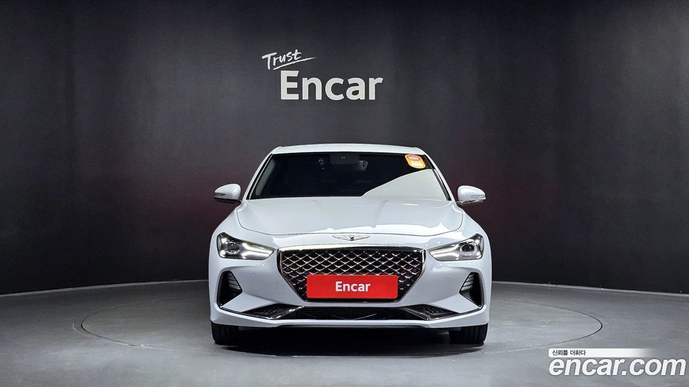 Genesis G70 2.0T (10.2019)