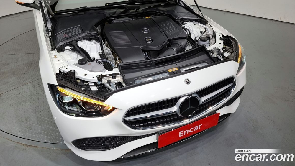 Mercedes-Benz C-Class W206 C300 4MATIC Avangarde (04.2023)