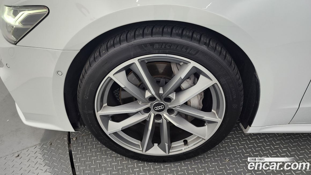 Audi A7 (4K) 55 TFSI Quattro Premium (12.2020)