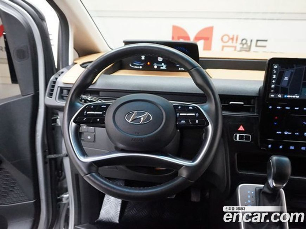 Hyundai Staria Cargo 5인승 (04.2022)