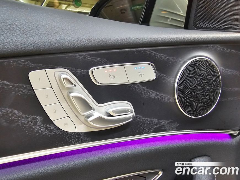 Mercedes-Benz E-Class W213 E250 Avangarde (02.2022)