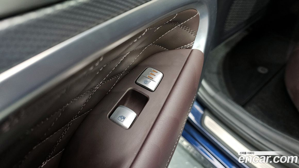 Genesis The New G70 Бензин 3.3T 2WD (06.2021)