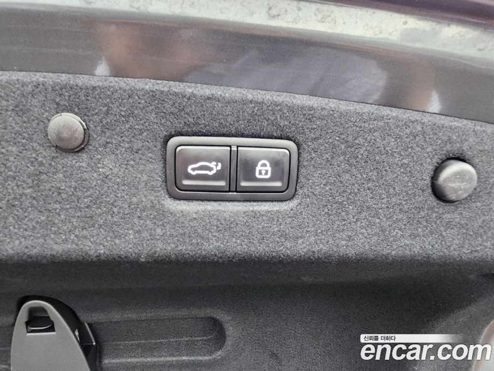 Kia K8 Hybrid Noblesse (01.2023)