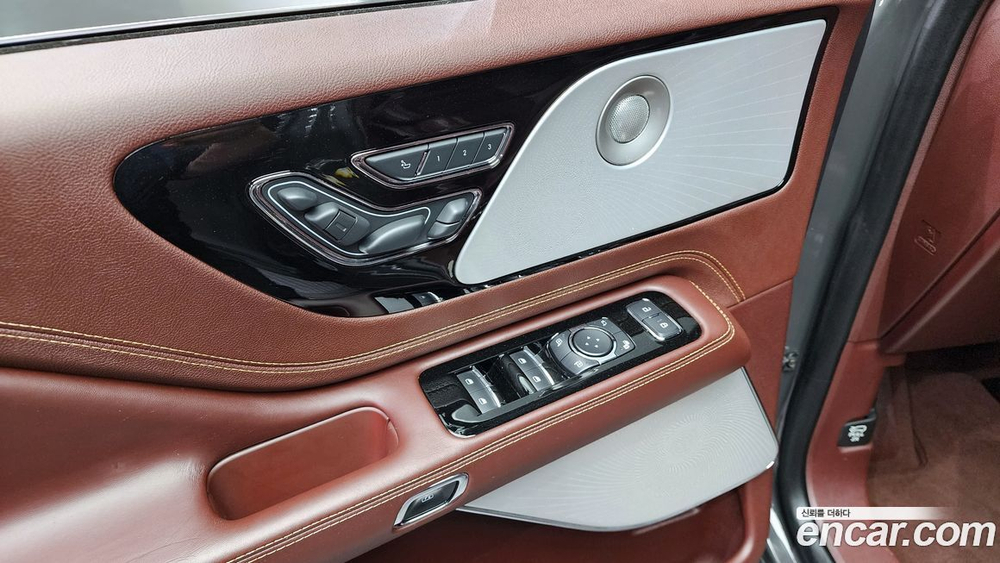 Lincoln Aviator 2 Generation 3.0 Black Label AWD (06.2020)